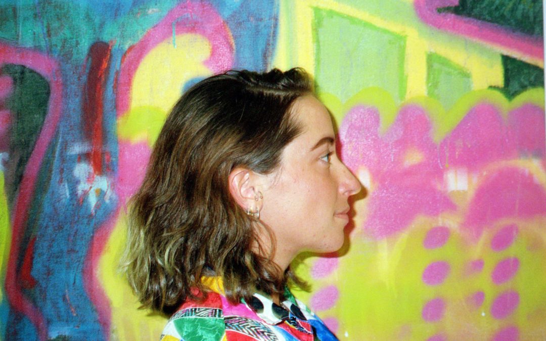 Stephanie Petet’s Punk-rock Paintings: A Creative Process that Talks Back